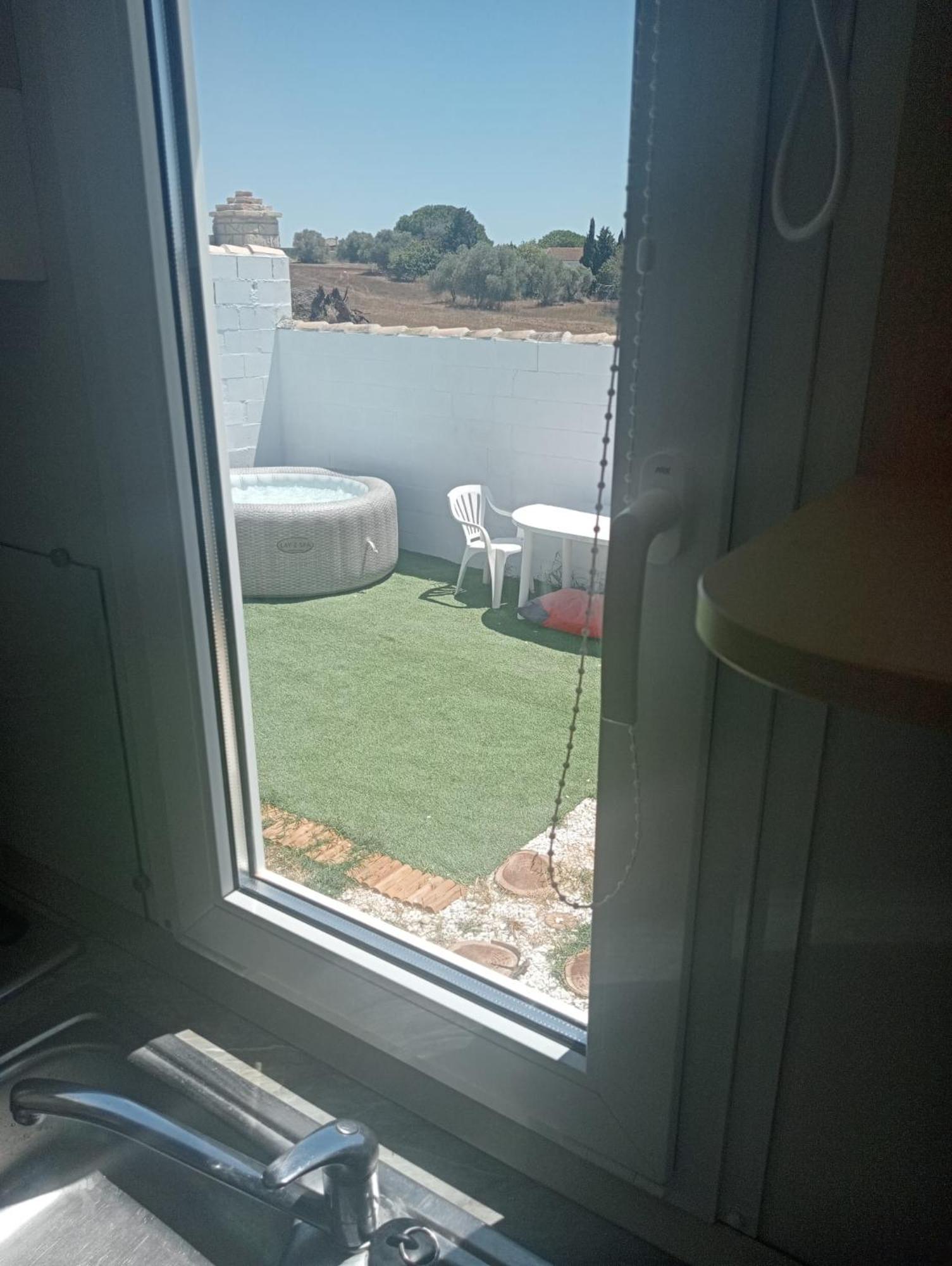Casita Mh Acogedora Para 6 Con Jacuzzy Chiclana de la Frontera Dış mekan fotoğraf