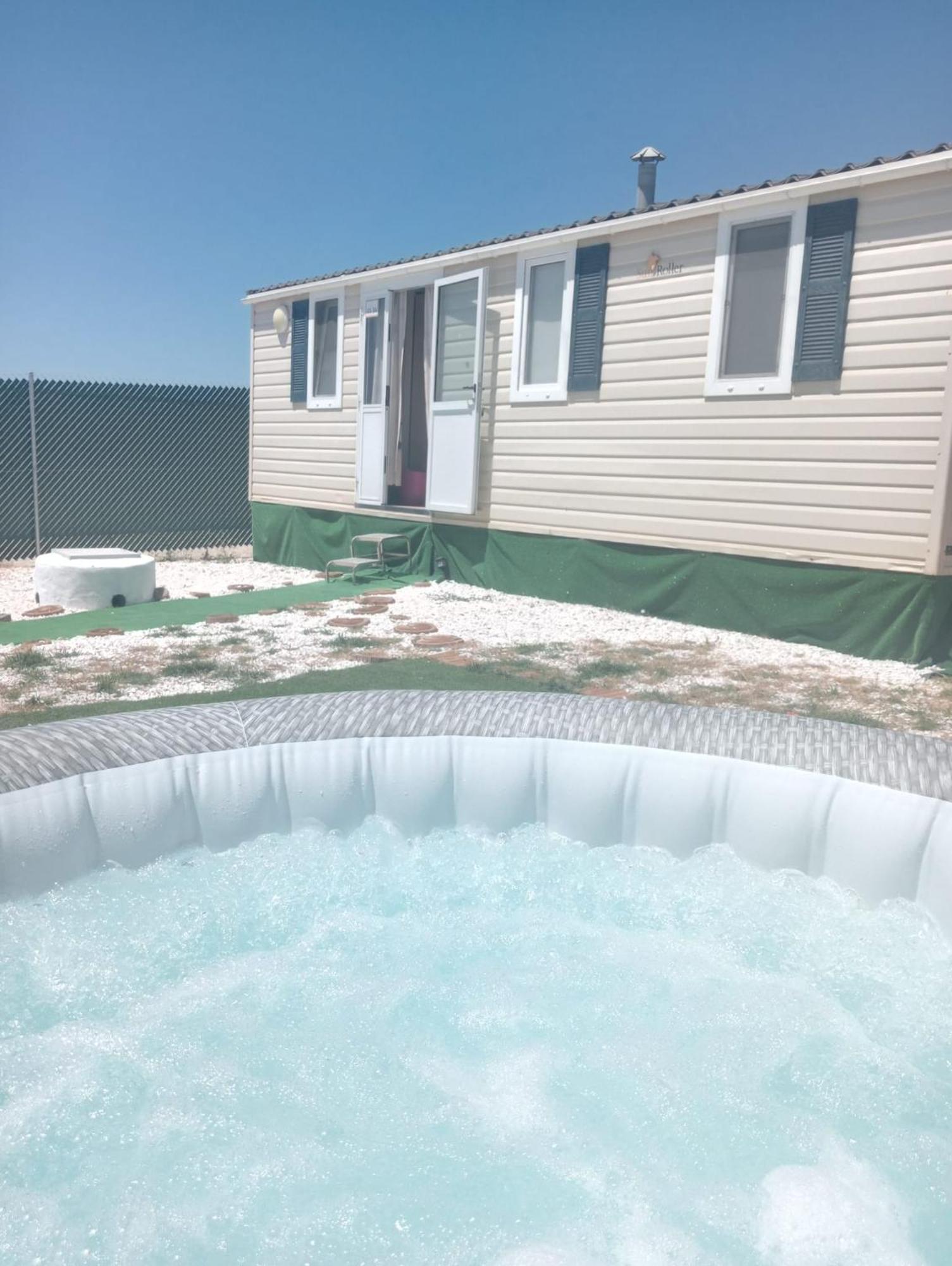 Casita Mh Acogedora Para 6 Con Jacuzzy Chiclana de la Frontera Dış mekan fotoğraf