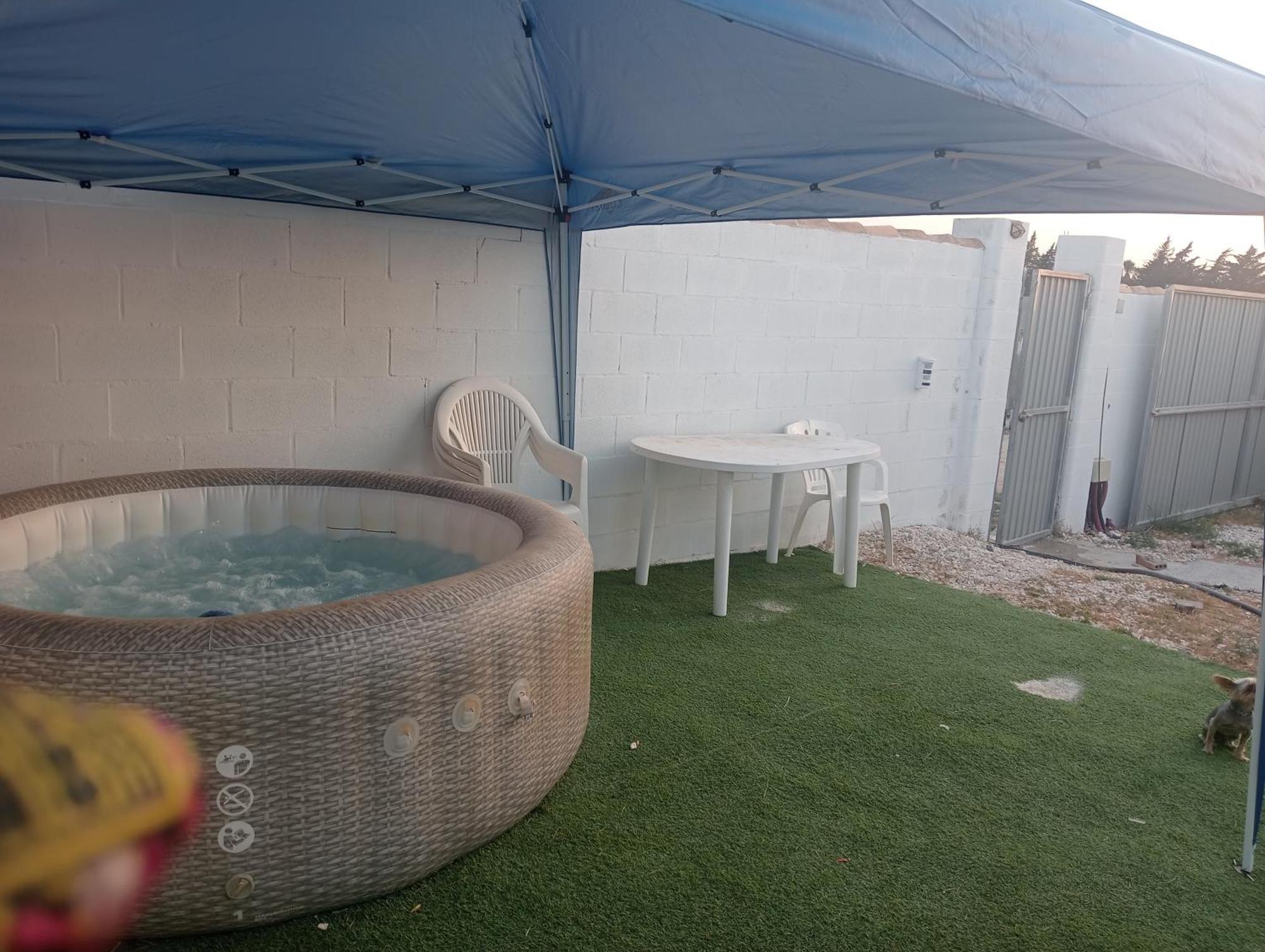 Casita Mh Acogedora Para 6 Con Jacuzzy Chiclana de la Frontera Dış mekan fotoğraf